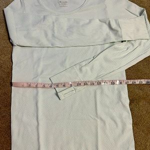 Athleta Flurry Base Layer Mint L